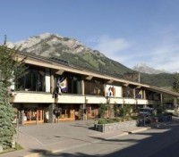 Banff Park Lodge