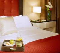 Metropolitan Hotel, Vancouver