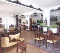 Porto Scoutari Hotel