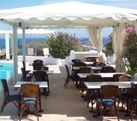 Porto Scoutari Hotel