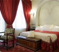 Opera Hotel