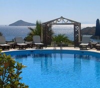 Porto Scoutari Hotel