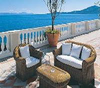 Marbella Hotel Lounging