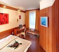Star Inn Hotel Room