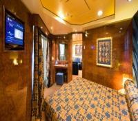 Yacht Club Royal Suite