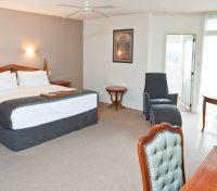 Deluxe Spa King Room