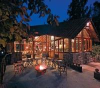 Reni Pani Jungle Lodge Dining Area