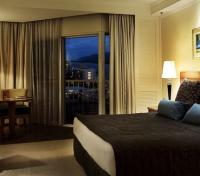 City Mountain View Room