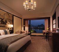 Deluxe Riverview Room