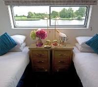 Twin Suite