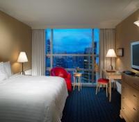 Sheraton Vancouver Wall Centre Guest Room