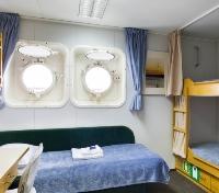 Triple Cabin