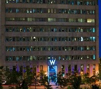 W Montréal 