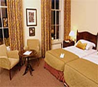 Mercure Queens - guest room