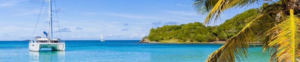 Catamaran Charter