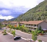 Yosemite View Lodge